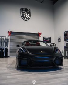Porsche 718 Spyder SunTek Ultra Matte Black